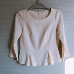 7分袖ペプラムトップス Natural Beauty Basicのサムネイル