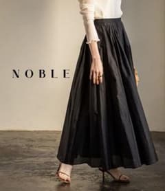 NOBLE シアータフタマキシスカート BLACK 38 NOBLE シアータフタマキシスカート BLACK 38 - メルカリ