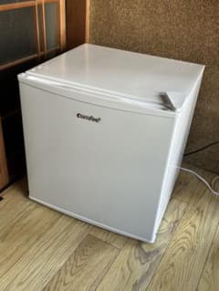 Comfee ノンフロン冷凍庫 RCD40WH1JP(E) Comfee ノンフロン冷凍庫 RCD40WH1JP(E) - メルカリ