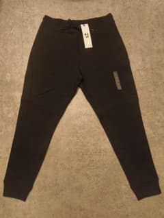 ★新品★ UNIQLO +J ドライスウェットパンツ ブラック Lのサムネイル