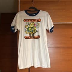BEE HEALTHY リンガーTシャツ ヴィンテージ タイの古着のサムネイル