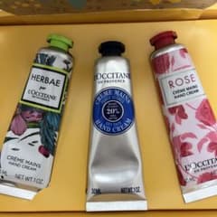 ロクシタンハンドクリームギフトコレクションのサムネイル