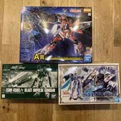 【未開封】限定プラモデル3体セットのサムネイル