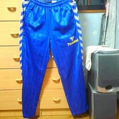 ヒュンメルのジャージ上下のサムネイル