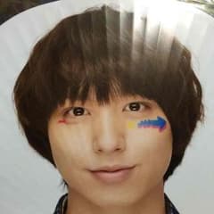 伊野尾慧カウコンうちわのサムネイル