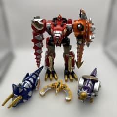 ミ*ザ様 爆竜戦隊アバレンジャー』に登場するメインロボ「DX爆竜合体アバレンオー ミ*ザ様 爆竜戦隊アバレンジャー』に登場するメインロボ「DX爆竜合体