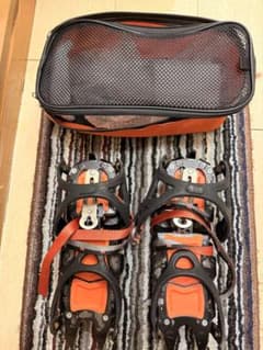 アイゼン 10本爪 アウトドア 登山のサムネイル