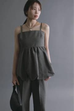 louren gathered hem cami topsのサムネイル