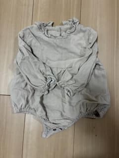 フリル襟 長袖ロンパース ベージュ　韓国子供服