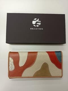 【新品未使用】ReLEATHeR ロングウォレット　長財布　マーブル　ベージュのサムネイル