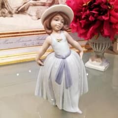 ◇リヤドロ 《可愛いロシータ》6275 フィギュリン - メルカリ