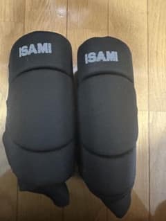 ISAMI ニーガード 大人用 M/Lサイズ 2個セットのサムネイル