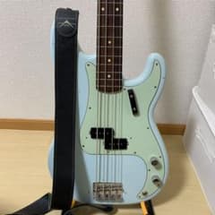 Fender precision bass Custom shop製のサムネイル