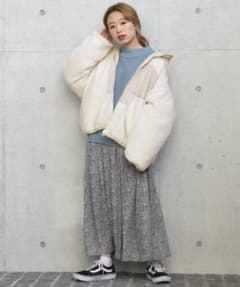 新品タグ付き ボアリバーシブルフードブルゾン リバーシブル wclosetのサムネイル