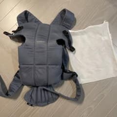 BABY BJORN 抱っこ紐 MINI ネイビーのサムネイル