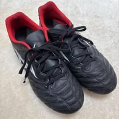 Limited-time price Mizuno soccer cleats, size 25.5cm, black.