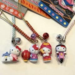 【2010年/希少】ご当地キティ イタリア ローマ2点セット 海外限定　根付け レア/未使用】ご当地キティ 台湾限定 根付 4点セット 2010年 - メルカリ