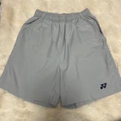YONEX グレー ハーフパンツ Mのサムネイル