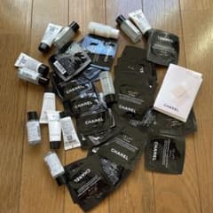 CHANEL基礎化粧品のサムネイル