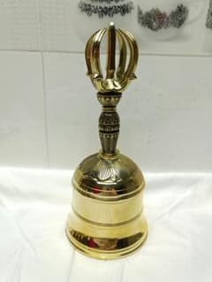 【修縁堂】密教法具 真言宗 五鈷金剛鈴 鐘 五鈷杵 寺院用仏具 真鍮製 16cm 修縁堂】密教法具 真言宗 五鈷金剛鈴 鐘 五鈷杵 寺院用仏具 真鍮製
