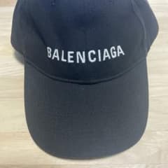 BALENCIAGA ブラック キャップ WARDROBEのサムネイル