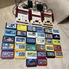 ファミリーコンピュータ本体3台 ソフト32本 - メルカリ