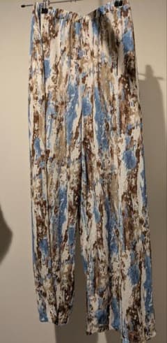 LEPSIM ワイドパンツ イージーパンツ 総柄 Fサイズのサムネイル
