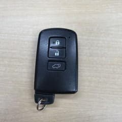 トヨタ 純正 スマートキー 本体 3ボタンのサムネイル