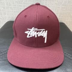 Stüssy バーガンディ スナップバックキャップのサムネイル