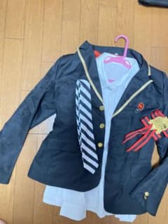 ツイステ　ケイト制服のサムネイル