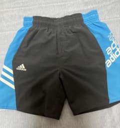 美品 adidas スイムパンツ 140cm インナー付きボクサーパンツのサムネイル