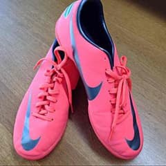 サッカーシューズ(ナイキ)値下げしました‼︎のサムネイル