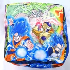 セール中！】ドラゴンボール 超 ブロリー BIGクッション スクエア