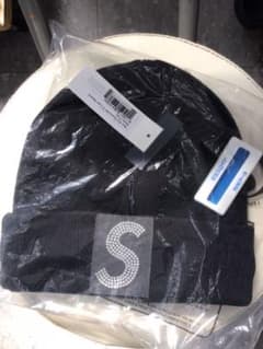supreme  NEWERA swarovski S logo beanieのサムネイル