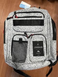 ジョーダン ナイキ ヘシ バックパック リュック (22L)