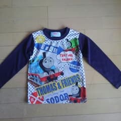 ちこ様専用　新品☆トーマスTシャツ110のサムネイル