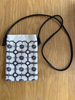花柄刺繍 サコッシュ ショルダーバッグのサムネイル