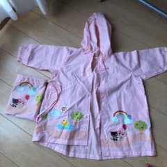レインコートのサムネイル