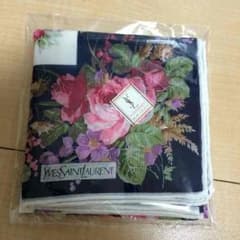 新品＊イヴサンローランのサムネイル