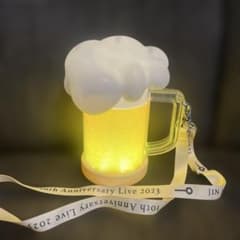 赤西仁　ペンライト　ビールのサムネイル