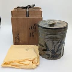 松古窯 佐久間芳山 絵唐津水指 共箱共布 水差 抹茶道具 茶器 食器 容器 在銘 松古窯 佐久間芳山 絵唐津水指 共箱共布 水差 抹茶道具 茶器 食器 容器