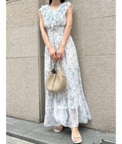 snidel Sustainaプリーツフリルワンピのサムネイル