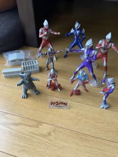 ウルトラマン　フィギュアセットのサムネイル