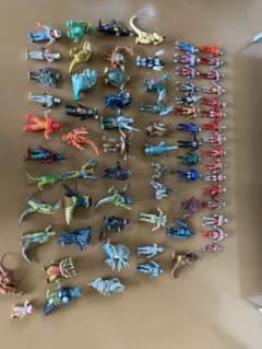 ウルトラマンと　愉快な怪獣たち　　シリーズのサムネイル