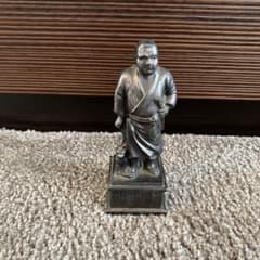 西郷隆盛 金属製 人物像 彫刻 約13.5cm - メルカリ