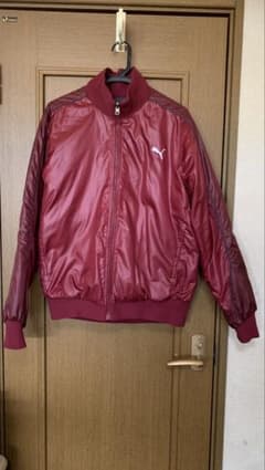 PUMA プーマ　リバーシブルジャンバー　エンジ　グレー　サイズO 美品のサムネイル