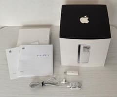 Apple 第3世代iPod Classic 40GBモデル箱・付属品 - メルカリ