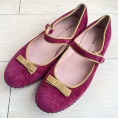 MARC JACOBS flat shoes with velvet ribbon.
