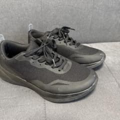 Puma ブラック スニーカー ソフトフォーム+のサムネイル