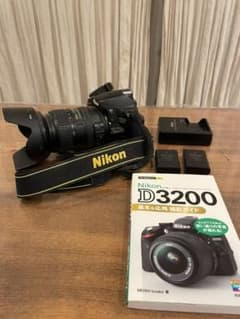 ★Nikon D3200 ＋18mm-200mm ジャンクレンズのサムネイル